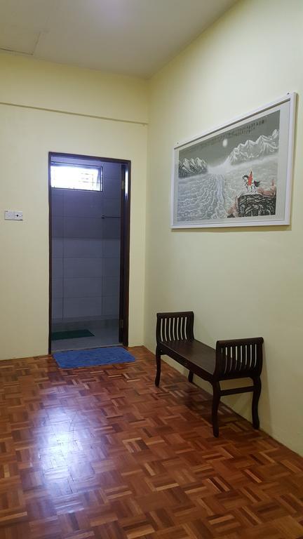 Ellis Lot 310 Villa Kuching Eksteriør billede