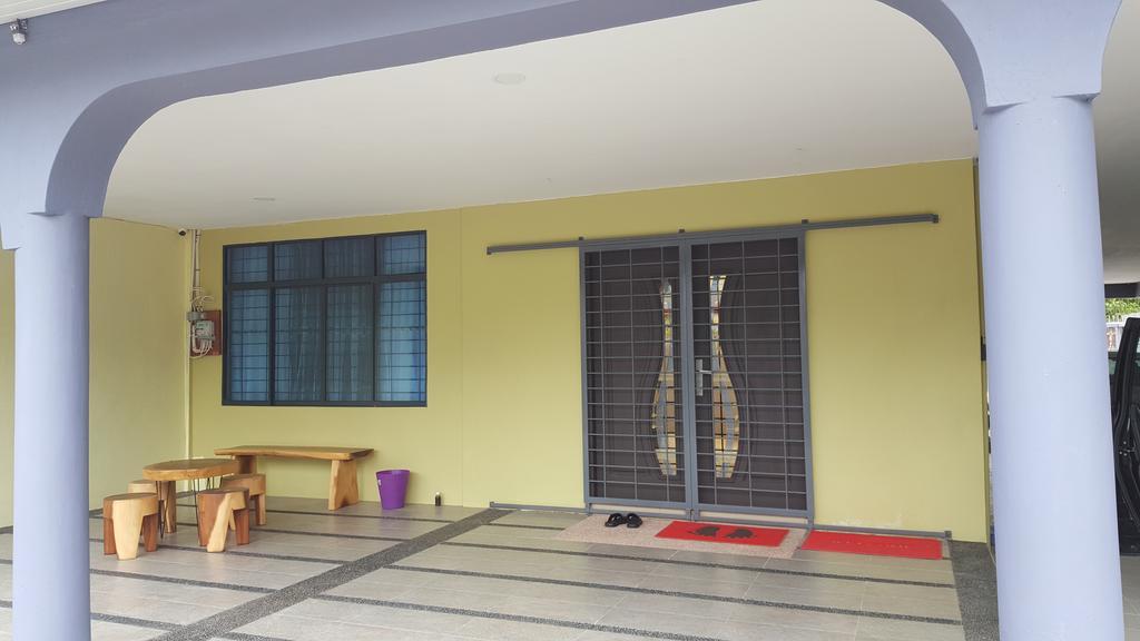 Ellis Lot 310 Villa Kuching Eksteriør billede