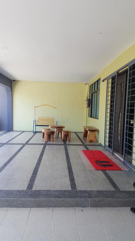 Ellis Lot 310 Villa Kuching Eksteriør billede